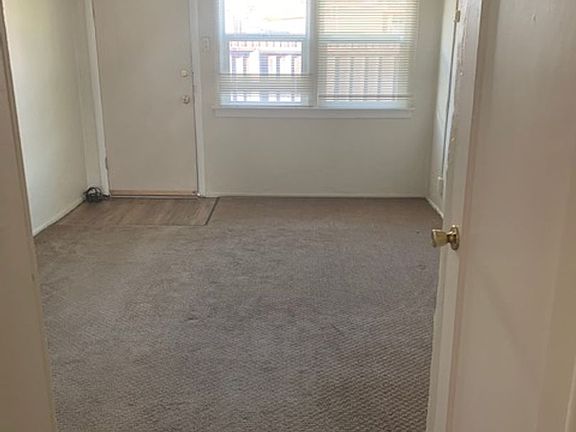 2nd image of 2800 Portola Dr APT 1-4