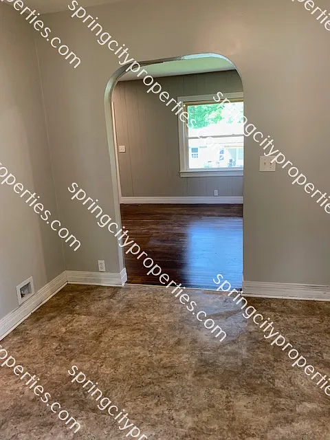 2 bed, 884 sqft, $870 — Photo 4