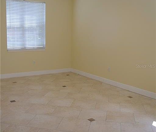 3rd image of 1776 Scarlett Ave
