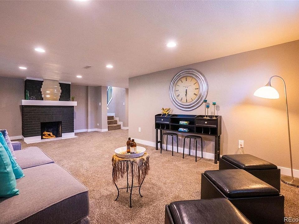 Living room with fireplace