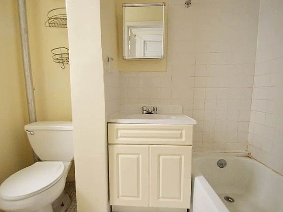 4th image of 1492 Amsterdam Ave #7