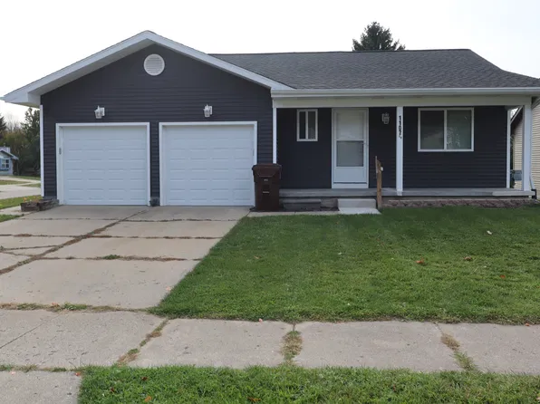 1107.5 N Chimney Dr, Dewitt, MI 48820