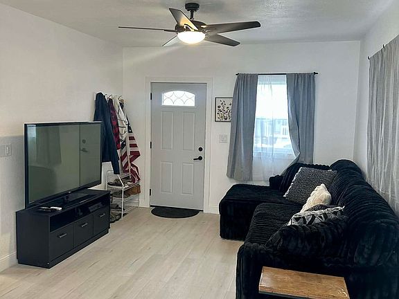 4th image of 726 Ellis Ave
