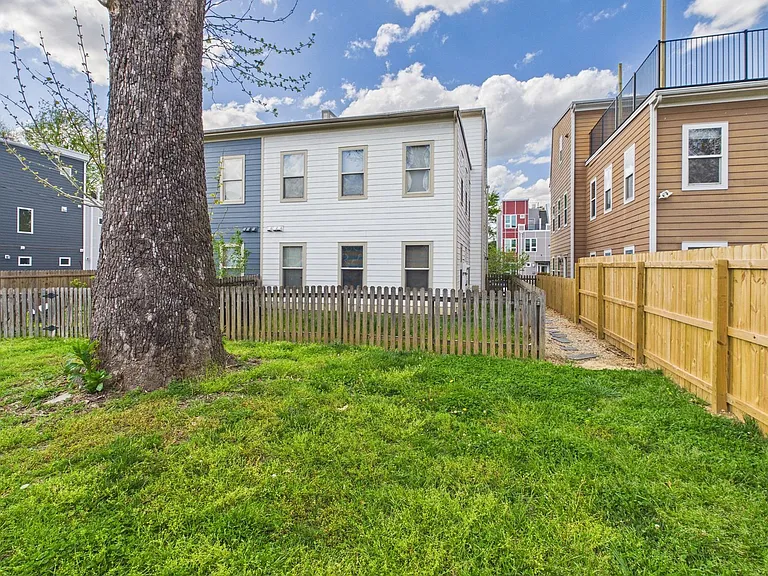 1112 Porter St #A — Photo 39