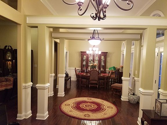 3rd image of 601 Childers Dr
