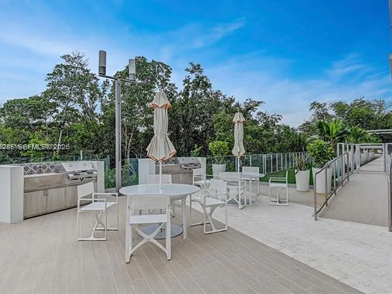 16385 Biscayne Blvd #2616 — Photo 26