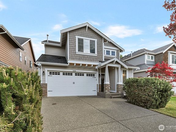 2nd image of 19405 90th Avenue Ct E