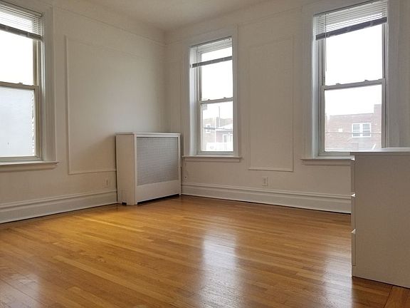3rd image of 25-50 44th St #2