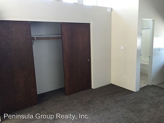 4th image of 424 Dela Vina Ave APT 3
