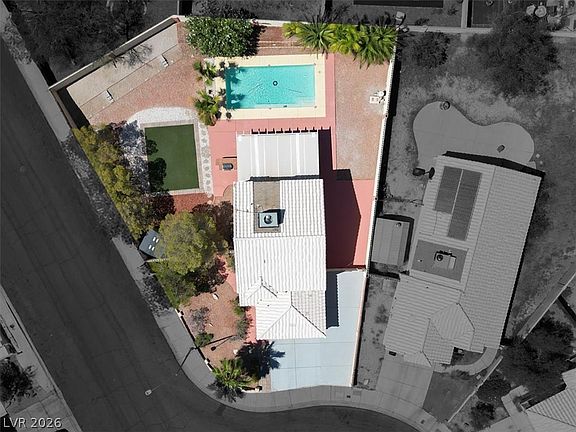 3rd image of 8208 Hydra Ln