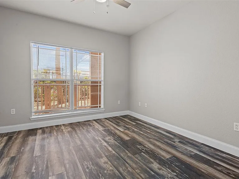 1216 S Missouri Ave #116 — Photo 9