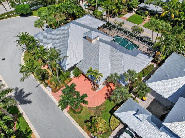 461 Seaside Lane, Juno Beach, FL 33408