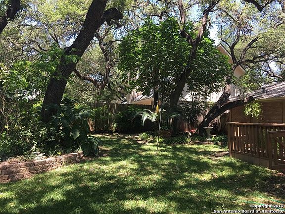 4th image of 714 Firefly Dr