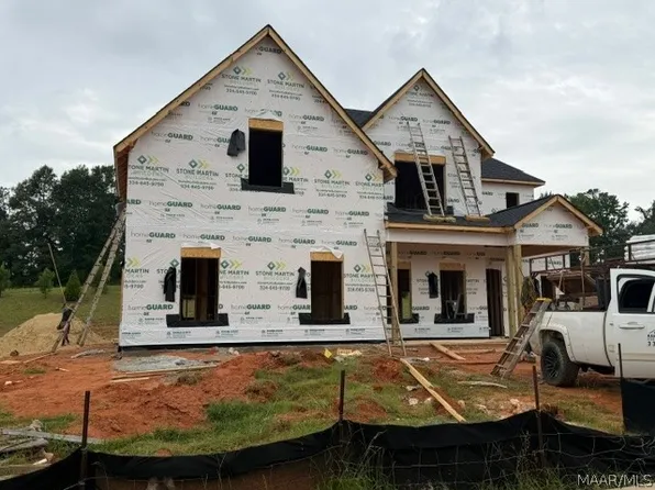 1023 Sunfield Dr, Prattville, AL 36066