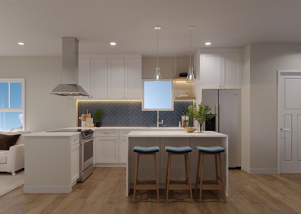 1st image of 16 N End Blvd #3