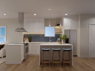 16 N End Blvd #3, Salisbury, MA 01952