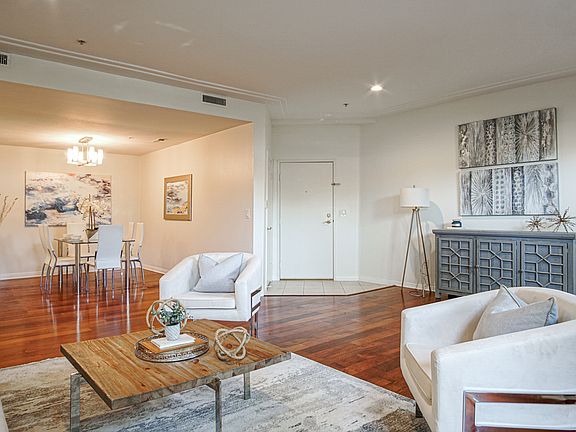 4th image of 1100 S Clark Dr APT 102