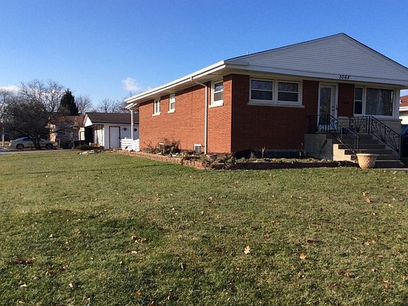 3rd image of 3068 Sunnydale Ave
