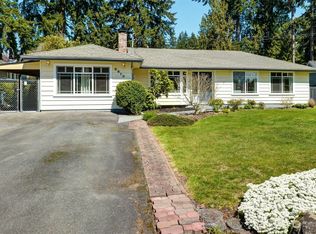 8812 NE 189th Pl, Bothell, WA 98011