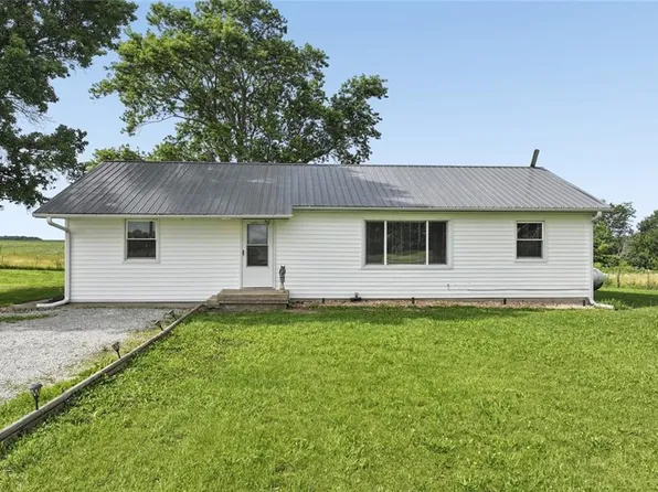21050 Highway Cc, Houstonia, MO 65333