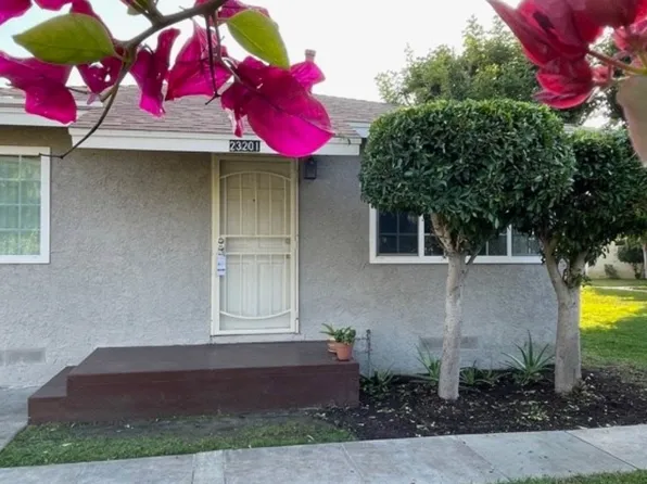 23201 Anchor Ave, Carson, CA 90745