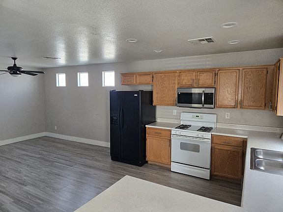 5th image of 5270 Paradise Skies Ave