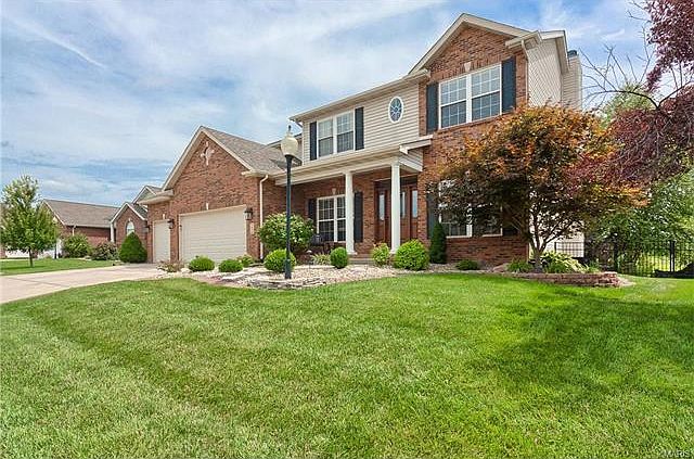 1st image of 10 Rose Ct