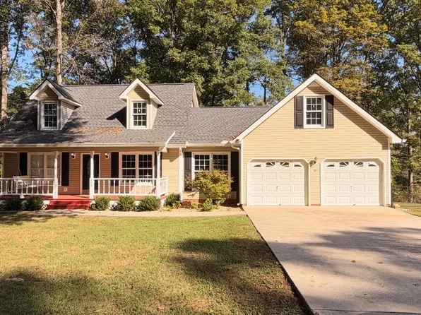 688 Omega Dr, Whitwell, TN 37397