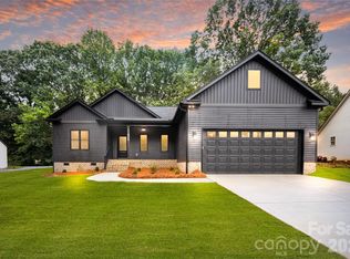 3301 Eva Dr NW, Concord, NC 28027