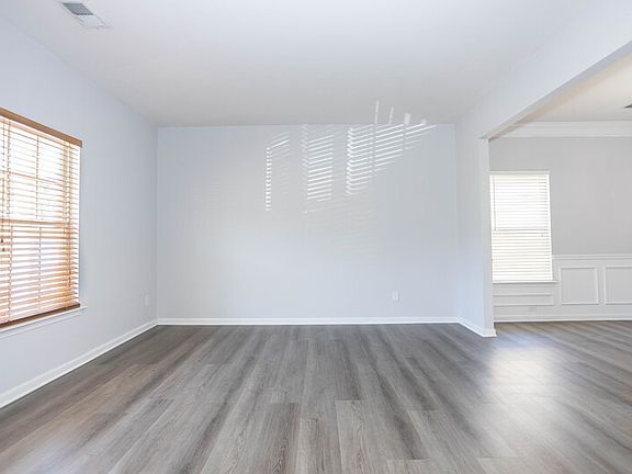 3rd image of 4480 Ambassador Way