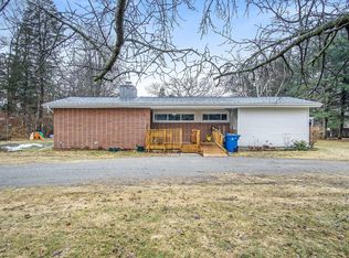8500 Mohawk Ct, Montague, MI 49437