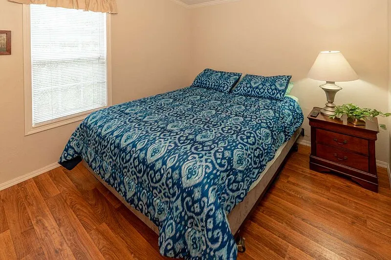 1 bed, 850 sqft, $1,800 — Photo 4