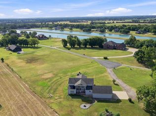 5665 Lakeview Dr, Mounds, OK 74047