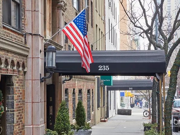 235 East 73rd Street 8D image 9 of 9