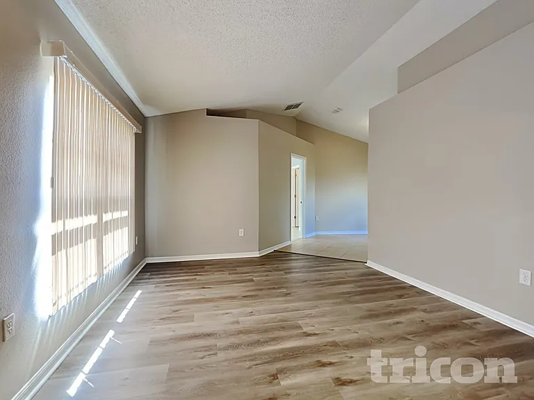 808 Coleman Ave — Photo 5