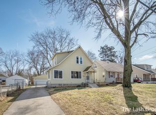 1246 Lewison Ave NE, Grand Rapids, MI 49505