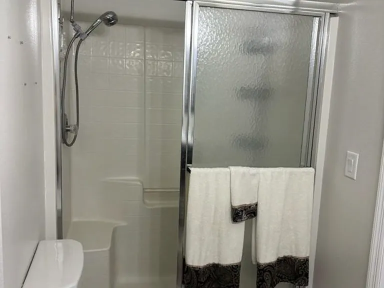 1306 Windy Meadow Dr — Photo 8