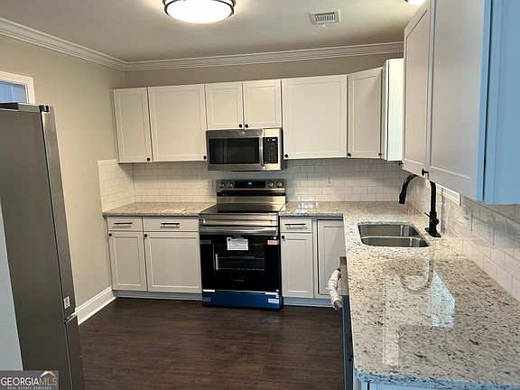5th image of 103 Highpoint Dr
