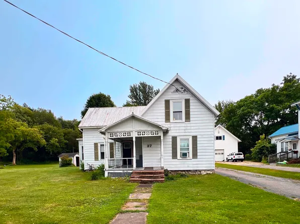37 Elm St, Norwood, NY 13668
