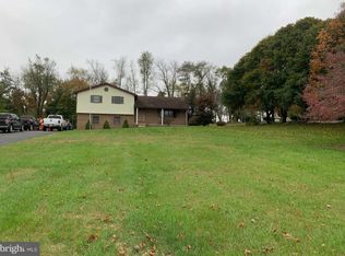 137 Airport Rd, Shippensburg, PA 17257