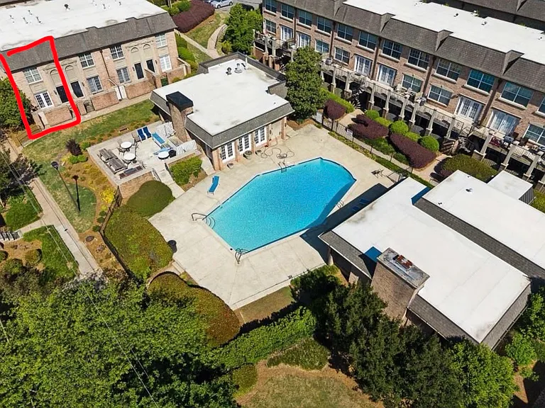 6980 Roswell Rd #I1 — Photo 16