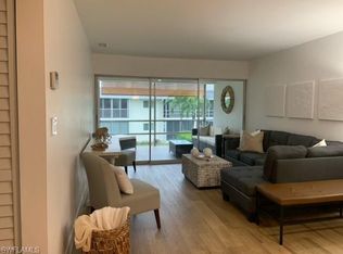 1417 Chesapeake Ave APT 201, Naples, FL 34102