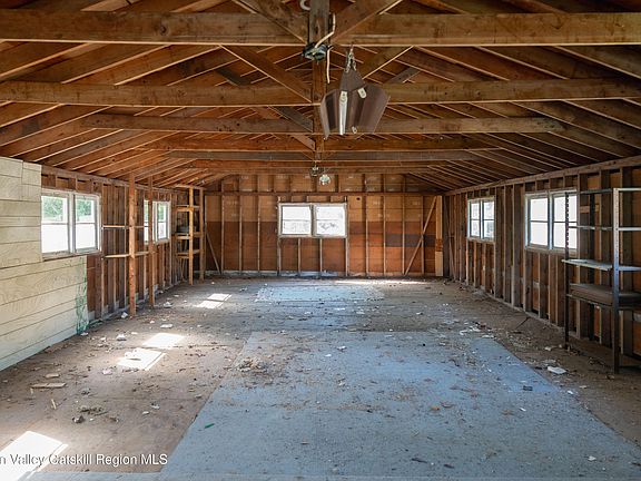 5th image of 310 Old Plank Road