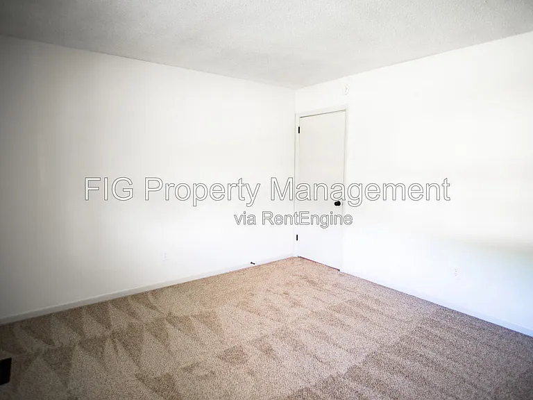 3126 E Governor John Sevier Hwy — Photo 8
