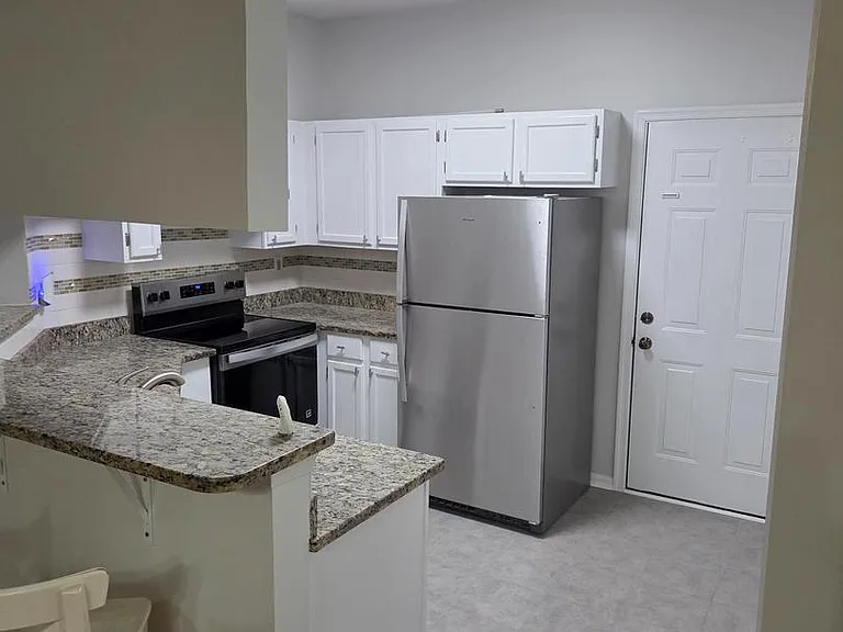 1303 Sandwort Ct #102 — Photo 8