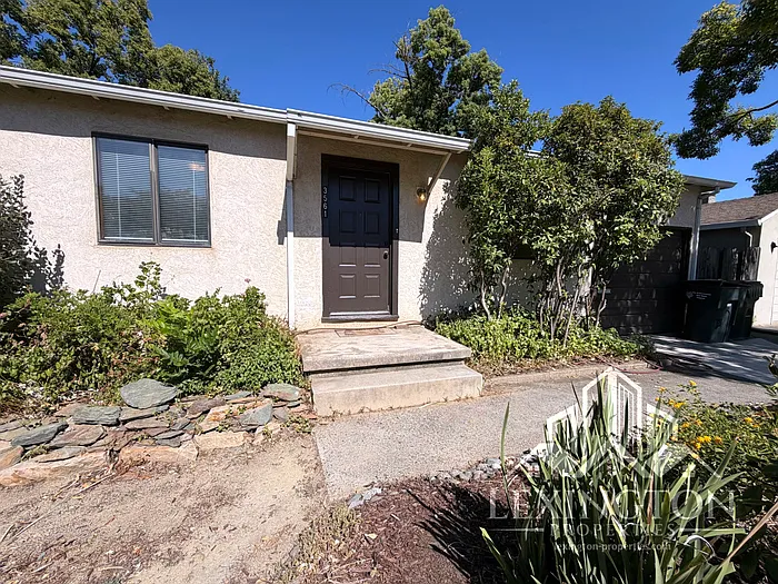 3 bed, 1.5 bath, 1736 sqft, $2,550 — Photo 4