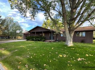 374 Bluffview Rd, Wheatland, WY 82201