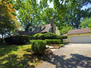 708 Broad Acres Rd, Narberth, PA 19072