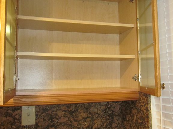 4th image of 210 W Park Dr APT 103-2