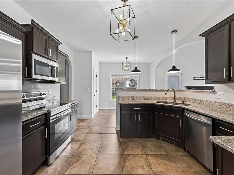 3710 Windhaven Ct — Photo 18